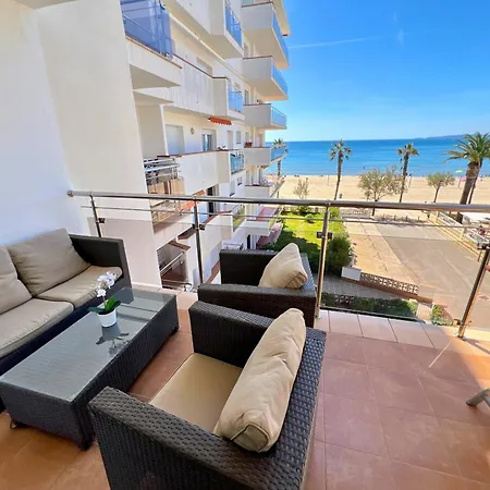 Europa 101 Apartment *